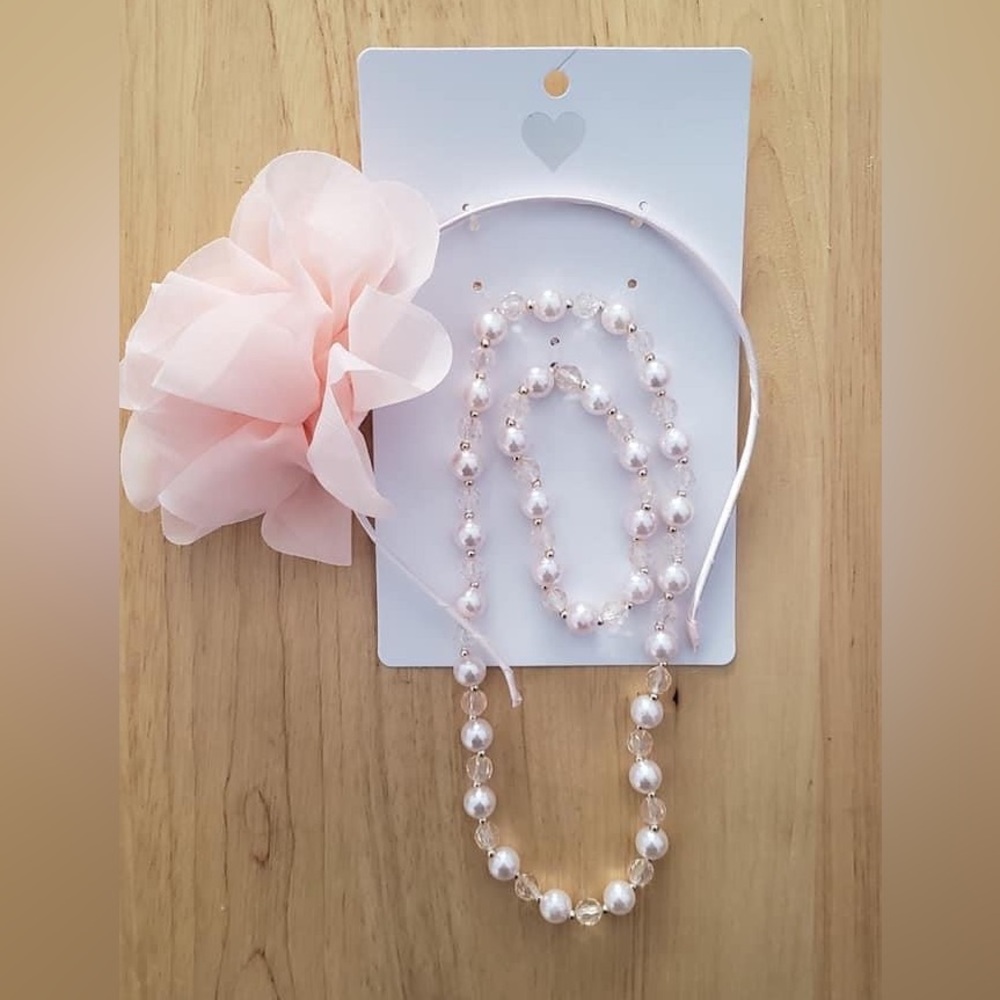 Brand New Jewelry Set